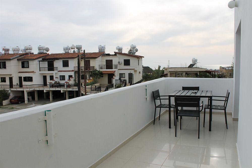 Apartmán Galatia'S Court Paphos Exteriér fotografie