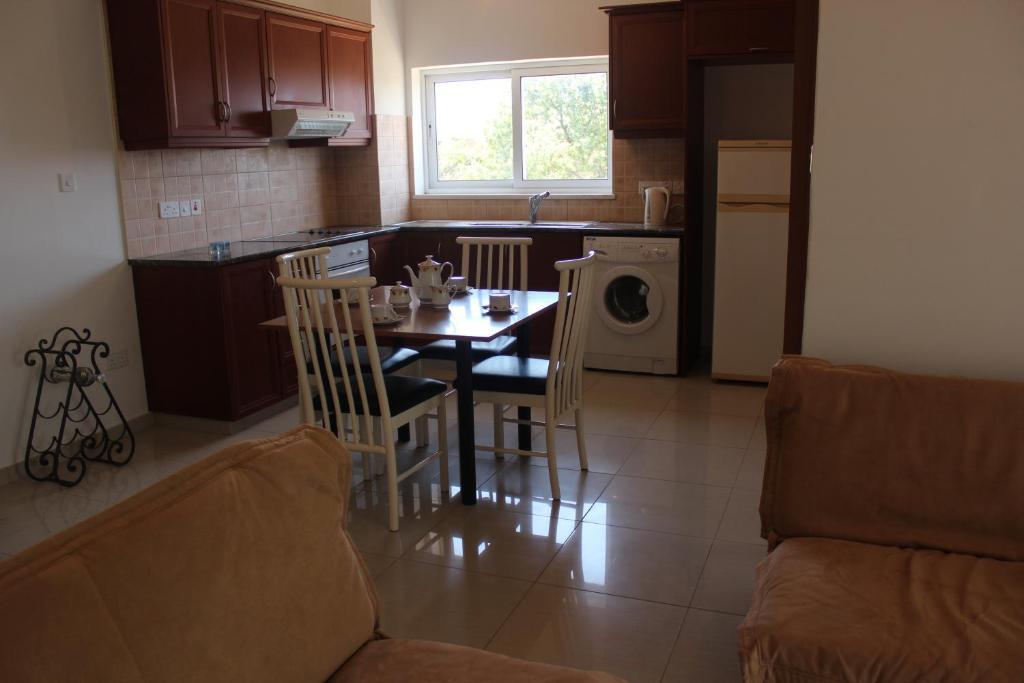 Apartmán Galatia'S Court Paphos Pokoj fotografie